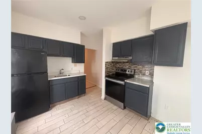 718 N 10th Street #2, Allentown City, PA 18102 - Photo 3