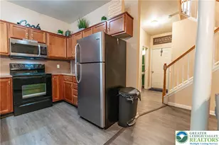211 S Kathryn St, Easton, PA 18045 - Photo 17