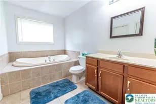 211 S Kathryn St, Easton, PA 18045 - Photo 39
