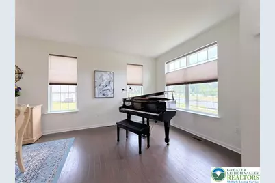 943 Swallow Tail Lane, Upper Macungie Township, PA 18031 - Photo 3
