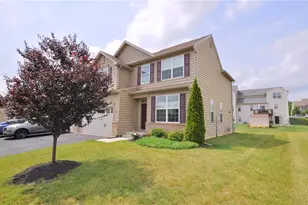 943 Swallow Tail Ln, Upper Macungie Township, PA 18031 - Photo 43