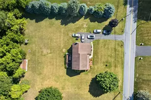 965 Berger Rd, Williams Township, PA 18042 - Photo 3