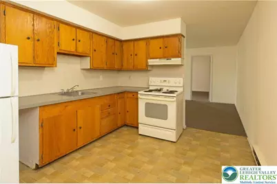 709 Front Street, Catasauqua Boro, PA 18032 - Photo 3