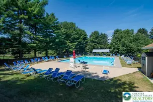 2705 Rolling Green Dr, Lower Macungie Township, PA 18062 - Photo 29