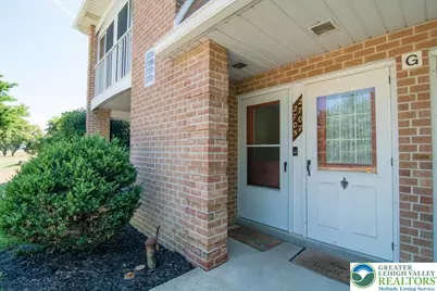 2705 Rolling Green Drive, Lower Macungie Township, PA 18062 - Photo 3