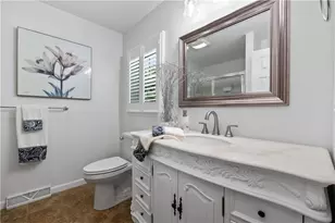 870 Biltmore Ave, Forks Twp, PA 18040 - Photo 15