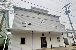 20 W Main St, Pen Argyl Boro, PA 18072 - Photo 3