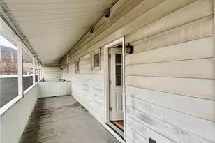 20 W Main St, Pen Argyl Boro, PA 18072 - Photo 13