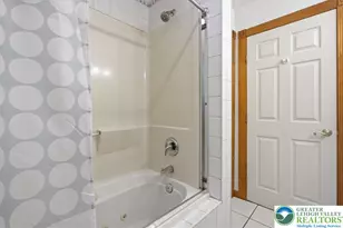 677 Clubhouse Dr, East Stroudsburg, PA 18302 - Photo 35