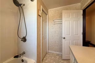 1921 Green St, Allentown City, PA 18104 - Photo 29