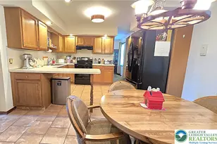 1923 Belleview Dr, Whitehall Township, PA 18052 - Photo 5