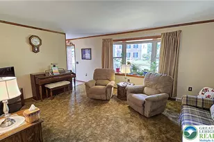 1923 Belleview Dr, Whitehall Township, PA 18052 - Photo 11