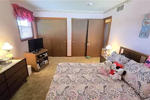 1923 Belleview Dr, Whitehall Township, PA 18052 - Photo 27