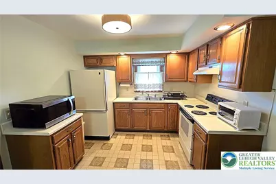 1923 Belleview Drive, Whitehall Township, PA 18052 - Photo 17