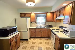 1923 Belleview Dr, Whitehall Township, PA 18052 - Photo 17