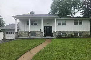 422 Belvidere St, Nazareth Boro, PA 18064 - Photo 13