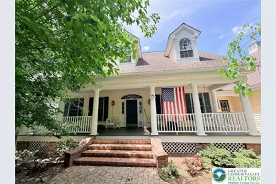 237 Eastshore Drive, Stroud Twp, PA 18301 - Photo 1
