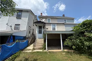 629 Martins Ln, Bethlehem City, PA 18018 - Photo 13