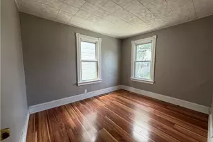 629 Martins Ln, Bethlehem City, PA 18018 - Photo 9