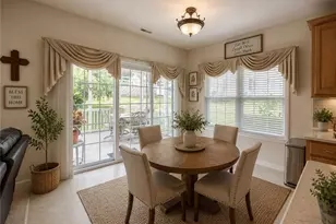 2757 Terrwood Dr E, Macungie Boro, PA 18062 - Photo 13