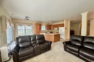 2757 Terrwood Dr E, Macungie Boro, PA 18062 - Photo 15