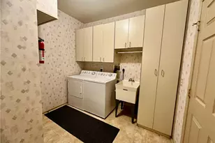 2757 Terrwood Dr E, Macungie Boro, PA 18062 - Photo 25