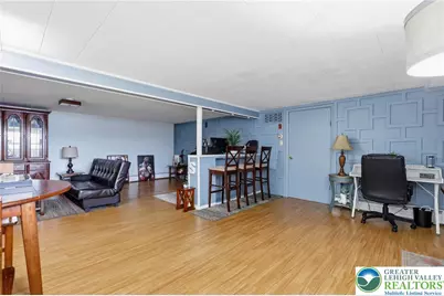 3132 S 6th Avenue, Whitehall Township, PA 18052 - Photo 25