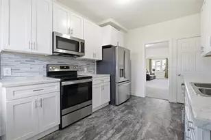 32 Clay St, New Philadelphia Boro, PA 17959 - Photo 17