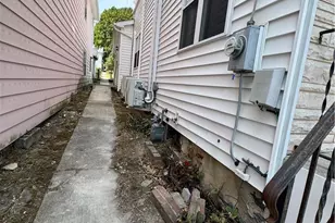 226 N 2nd St, Lehighton Boro, PA 18235 - Photo 3