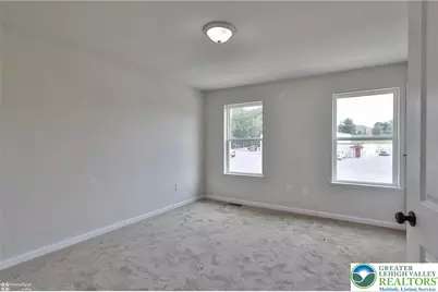 671 Sipos, Northampton Township, PA 18067 - Photo 11