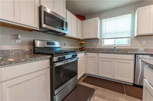2108 Cross Country Rd, Northampton Boro, PA 18067 - Photo 13