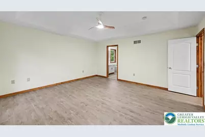 564 Cayuga Drive, Coolbaugh Twp, PA 18466 - Photo 37
