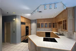 1415 E Pennsylvania St, Allentown City, PA 18109 - Photo 5