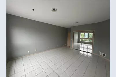 1415 E Pennsylvania Street #Apt 2, Allentown City, PA 18109 - Photo 9