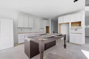 4390 Maple St, North Whitehall Township, PA 18078 - Photo 15