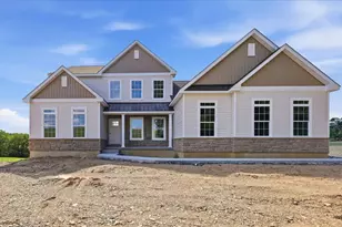 4390 Maple St, North Whitehall Township, PA 18078 - Photo 1