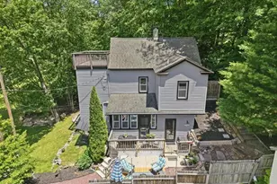 910 Laurel St, Jim Thorpe, PA 18229 - Photo 1