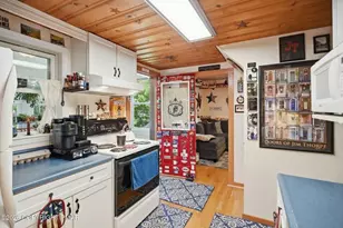 910 Laurel St, Jim Thorpe, PA 18229 - Photo 19