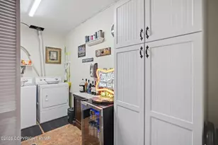 910 Laurel St, Jim Thorpe, PA 18229 - Photo 15
