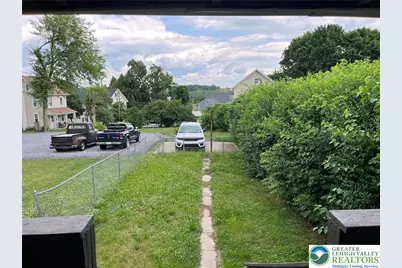765 3rd  St, Whitehall Township, PA 18052 - Photo 27