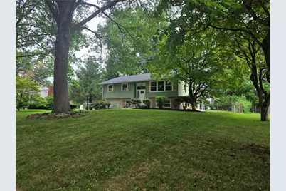 3650 Stephen Crane Lane, Hanover Twp, PA 18017 - Photo 3