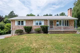 735 Gottwald Dr, Bethlehem City, PA 18015 - Photo 1