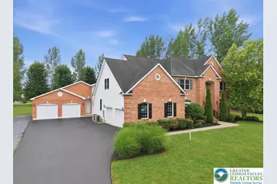 4559 Oakwood Lane, Lower Nazareth Twp, PA 18064 - Photo 97