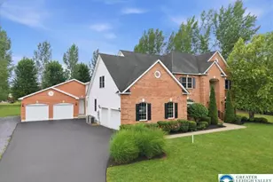 4559 Oakwood Ln, Lower Nazareth Twp, PA 18064 - Photo 97