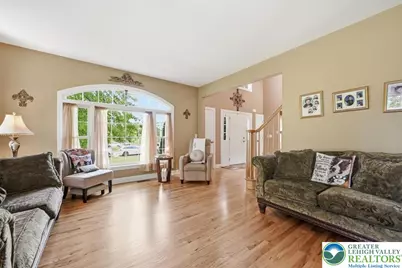4559 Oakwood Lane, Lower Nazareth Twp, PA 18064 - Photo 15