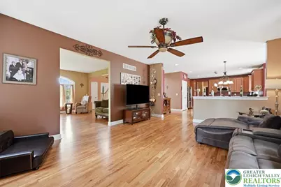 4559 Oakwood Lane, Lower Nazareth Twp, PA 18064 - Photo 19