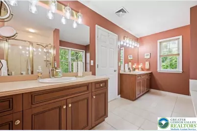 4559 Oakwood Lane, Lower Nazareth Twp, PA 18064 - Photo 57