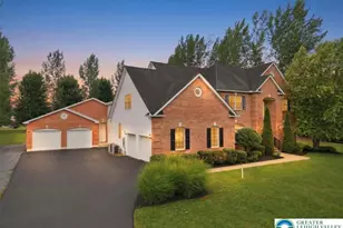 4559 Oakwood Ln, Lower Nazareth Twp, PA 18064 - Photo 3