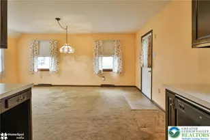 2710 Liberty St, Palmer Twp, PA 18045 - Photo 15