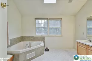 4070 Ross Rd, Bethlehem Township, PA 18020 - Photo 37